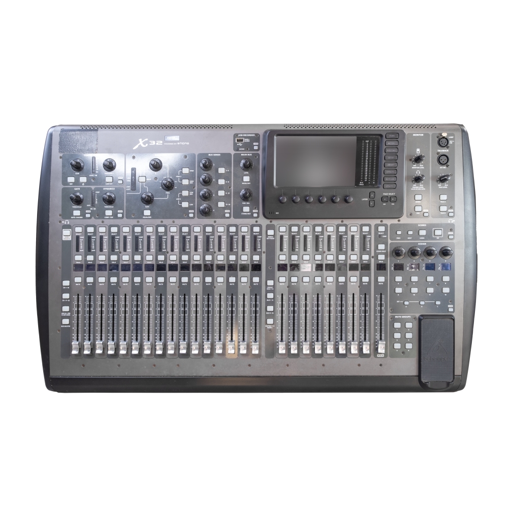 19 Mischpult X32 Digitalmixer Behringer mieten (3)